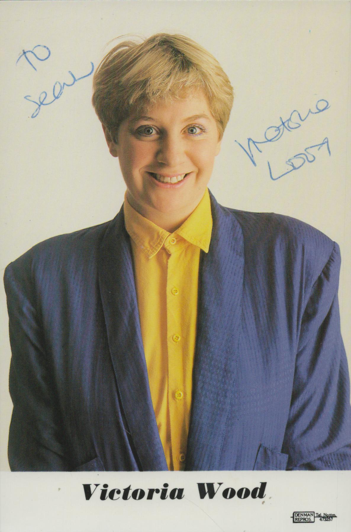 Victoria Wood signed 6x4 inch colour promo photo. Good Condition. All autographs come with a