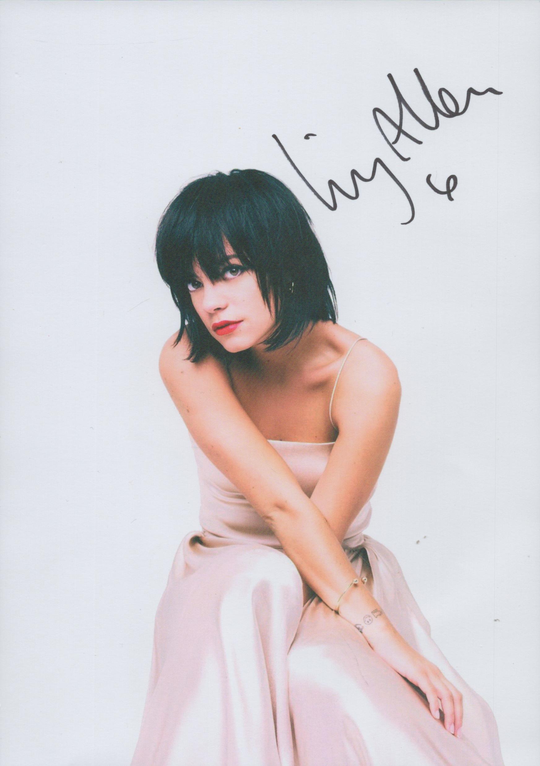 Lily Allen signed 7x5 inch colour photo. Good Condition. All autographs come with a Certificate of