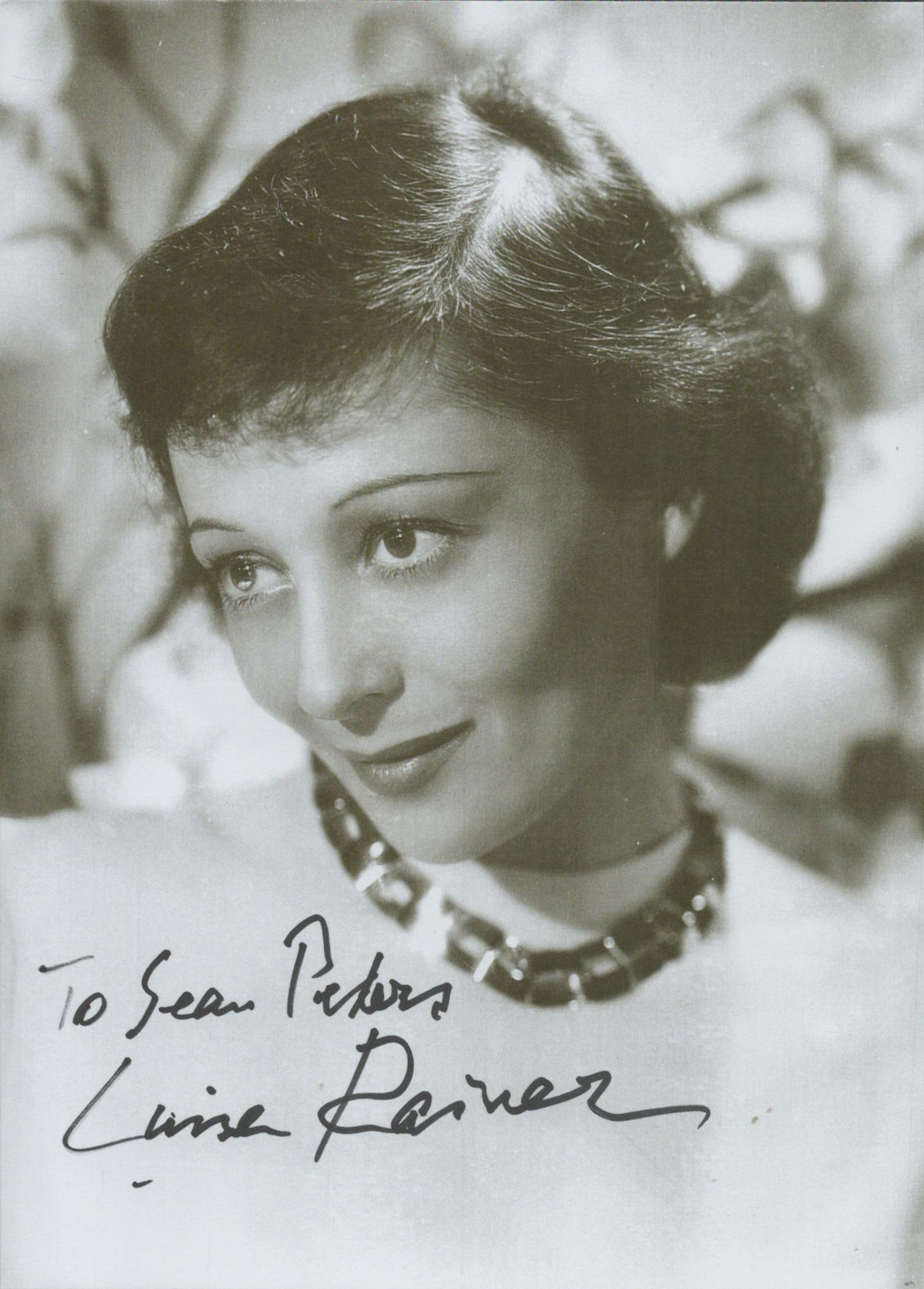 Luise Rainer signed black & white photo 7x5 Inch. Dedicated. She was the first thespian to win