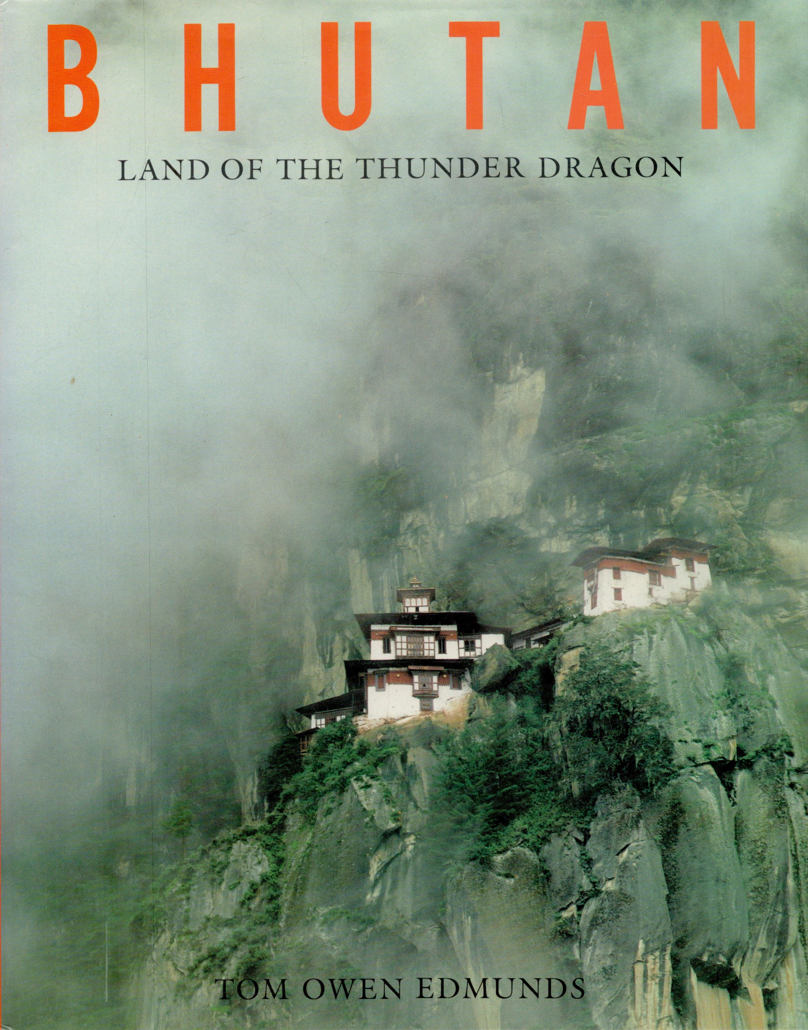 Bhutan Land of the Thunder Dragon by Tom Owen Edmunds 1988 hardback book with 160 pages, some