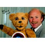 Roger De Courcey Nookie Bear signed 12x8 colour photo. Good Condition. All autographs come with a