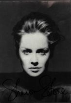 SHARON STONE Actress signed Photo. Good Condition. All autographs come with a Certificate of