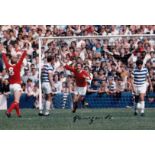 Football Autographed PAUL EDWARDS 12 x 8 Photo : Col, depicting Manchester United's PAUL EDWARDS