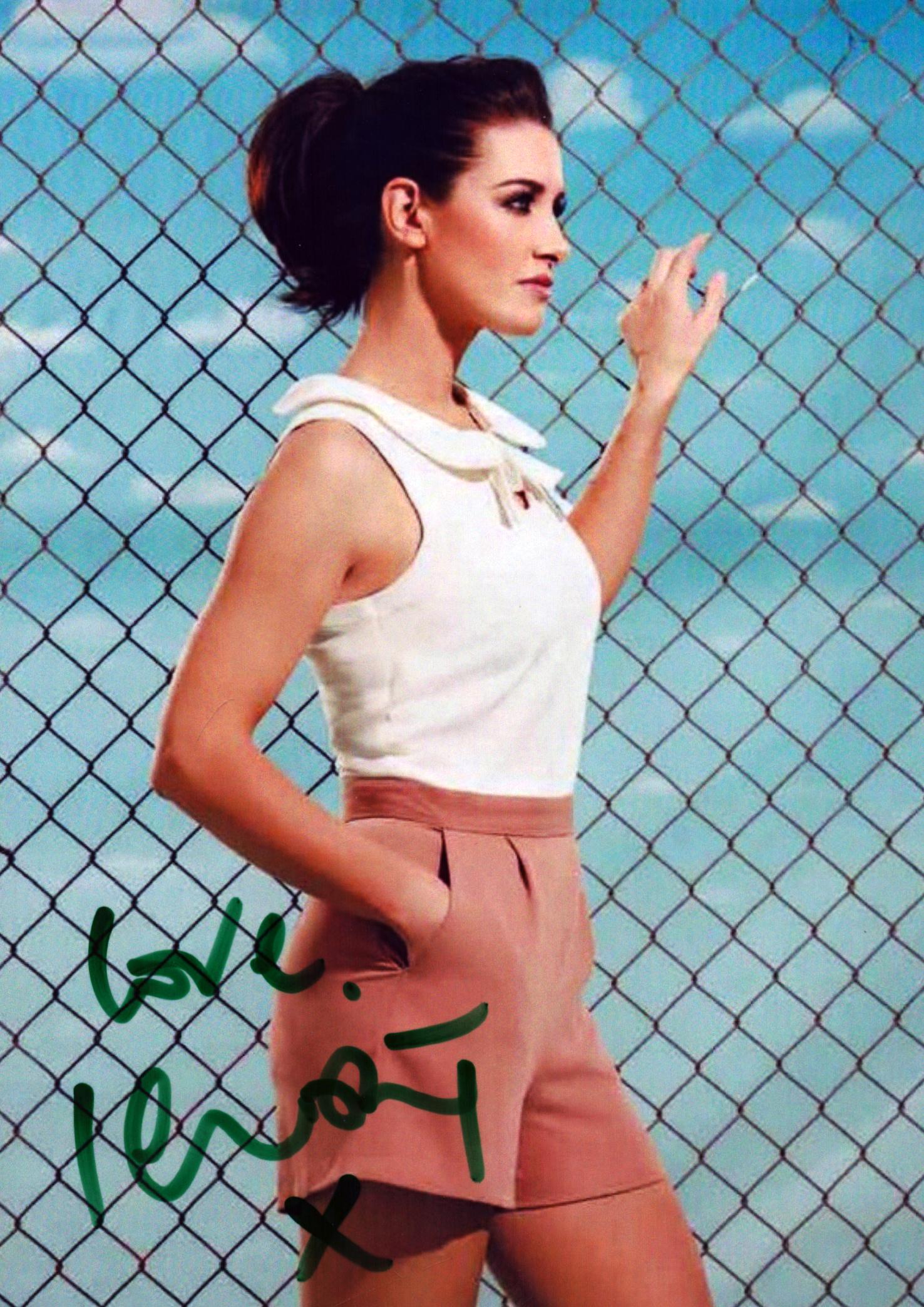 Kirsty Gallacher signed 7x5 inch colour photo. Good Condition. All autographs come with a