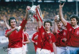 Football Autographed NOTTM FOREST 12 x 8 Photo : Col, depicting Nottingham Forest's LARRY LLOYD