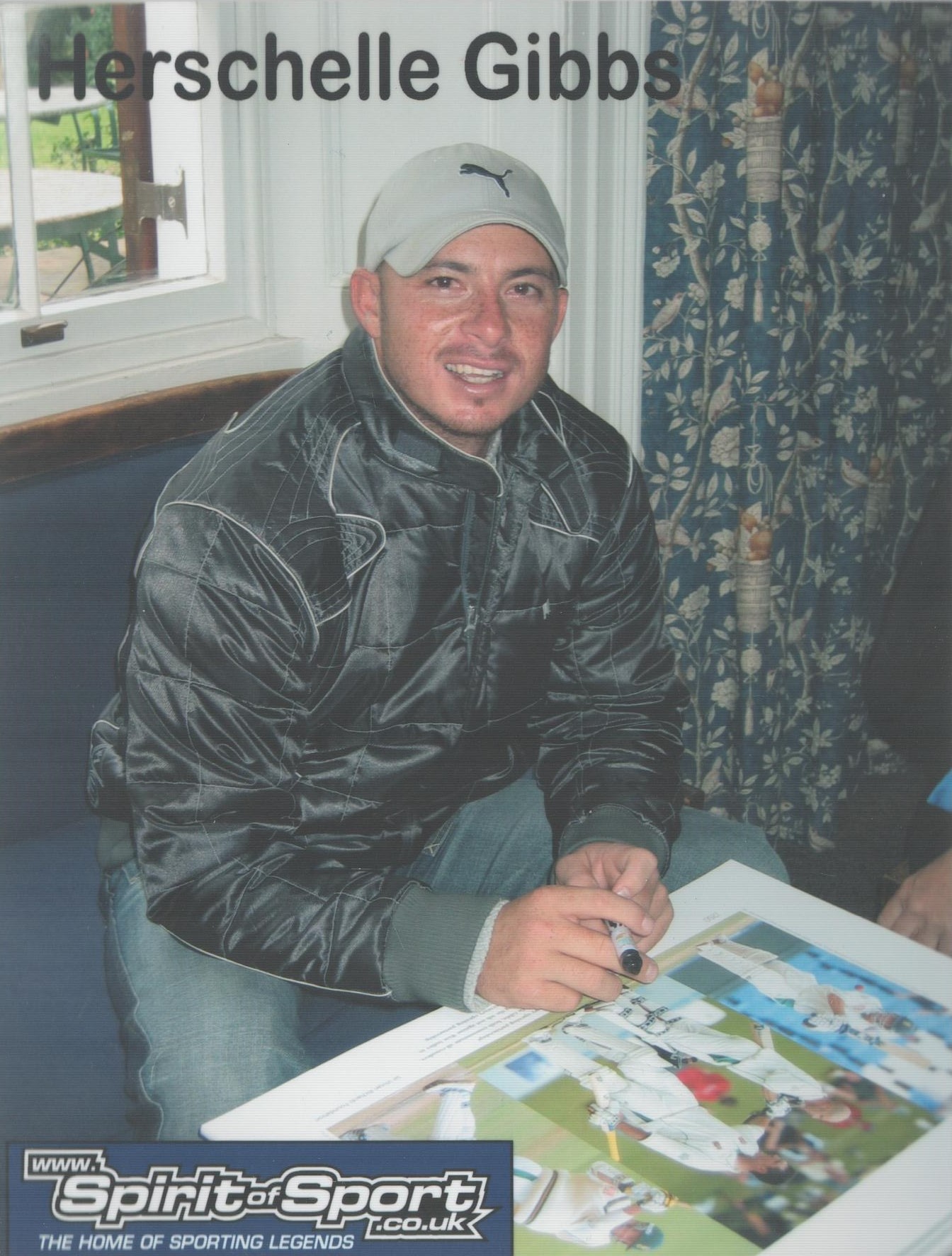 Herschelle Gibbs signed limited edition print with signing photo. Herschelle Gibbs was summoned from - Bild 2 aus 2