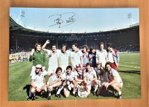 Football, Billy Bonds signed 16x12 colour photograph pictured celebrating with West Ham after