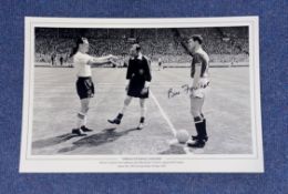 Football. Bill Foulkes Signed 18x12 black and white photo. Photo shows Foulkes before kick off