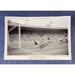 Bobby Smith signed 1962 FA Cup Final Smith Scores! 16x12 black and white print. Tottenham Hotspur'