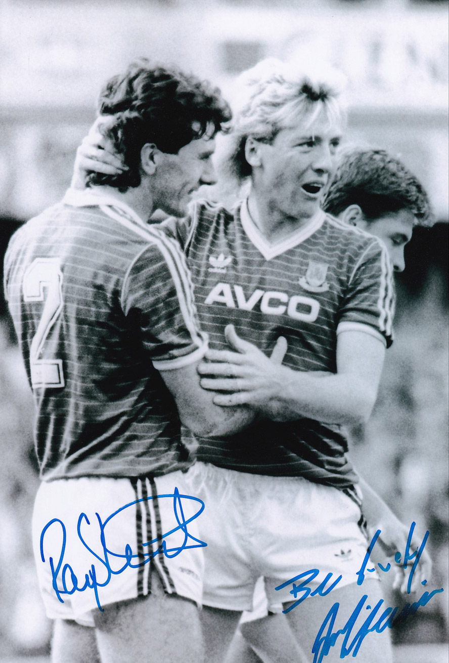 Football Autographed WEST HAM UNITED 12 x 8 Photo : B/W, depicting West Ham United's RAY STEWART