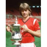 Football Autographed JESPER OLSEN 16 x 12 Photo : Col, depicting a superb image showing Man United