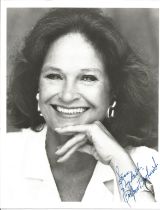 Colleen Dewhurst signed 10x8 inch black and white photo. Good Condition Est