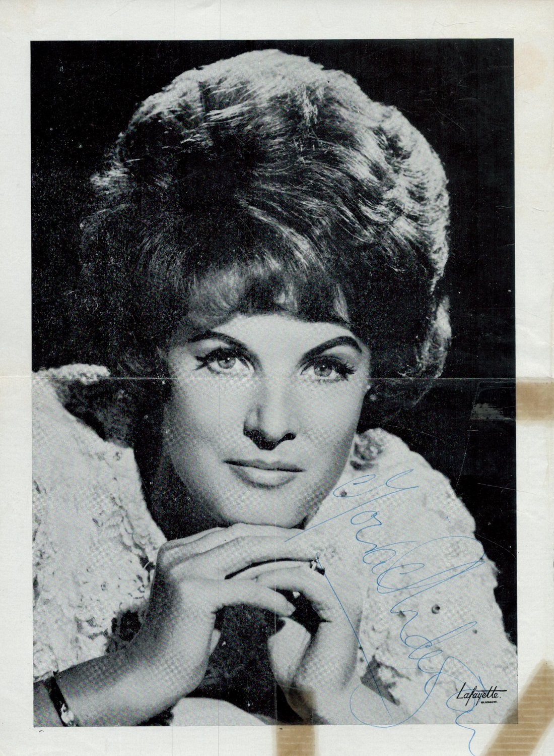 Moira Anderson signed black & white magazine cut out. 9.5x7 Inch. Good Condition Est.