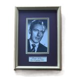 Michael Wilding signed mounted and framed black and white photo. Original signed photo 1940/50s.