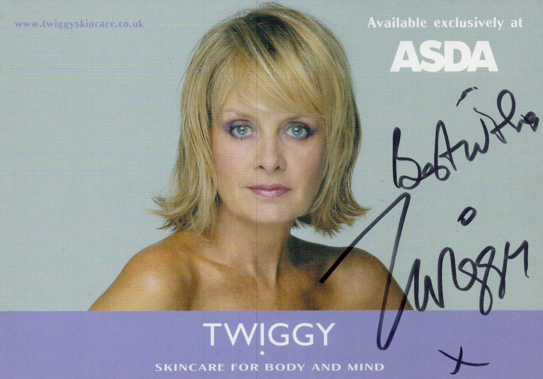 Twiggy signed 6x4 inch colour advert postcard. Good Condition. All autographs come with a