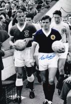 Football Autographed ERIC CALDOW 12 x 8 Photo : Colorized, depicting Scotland captain ERIC CALDOW