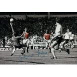 Football Autographed MAN UNITED 12 x 8 Photo : Colorized, depicting Manchester United's winning goal