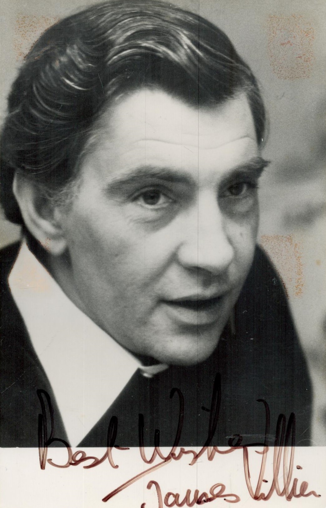 James Villliers signed 6x4inch black and white photo. Blood from the Mummy's tomb actor. Good