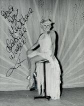 Barbara Windsor signed 10x8inch black and white photo. Dedicated. Good condition Est.