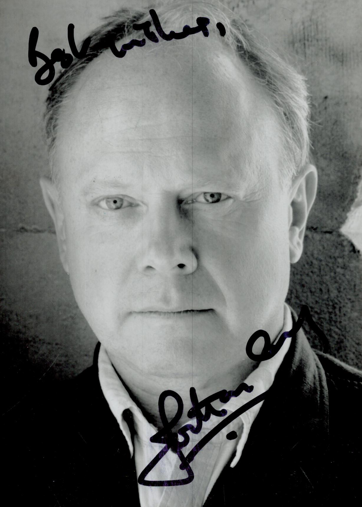 Jonathan Coy signed Black & White Photo 6x4.25 Inch. Is a British actor. He has worked since 1975