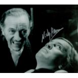 Nicky Henson actor signed 'vampire' 8x10 photo. Good condition Est.