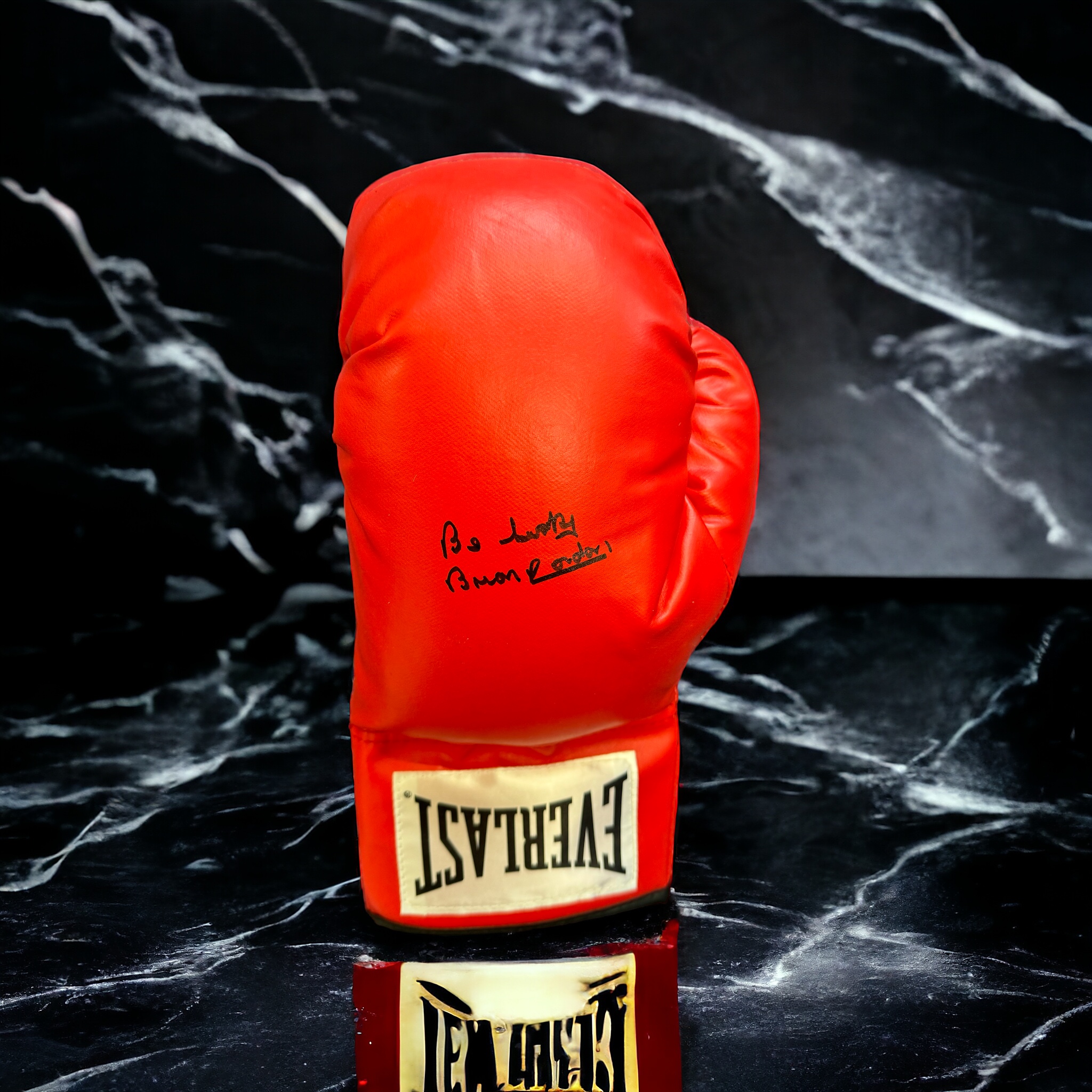 Brian London signed red Everlast boxing glove . Brian Sidney Harper (19 June 1934 – 23 June 2021),