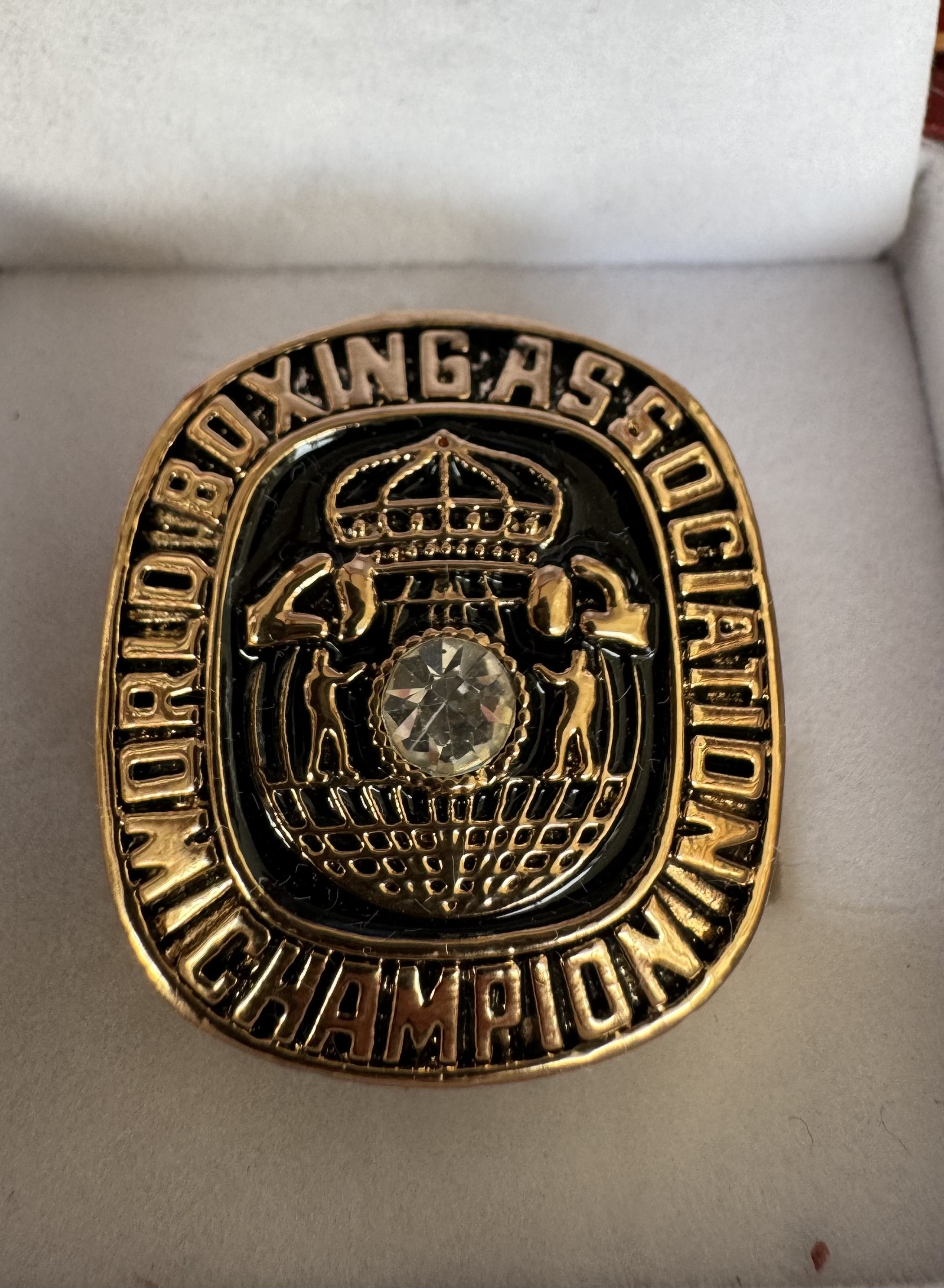 Livingstone Bramble 1/6/1984 World Boxing Association Chamionship commemorative ring in presentation