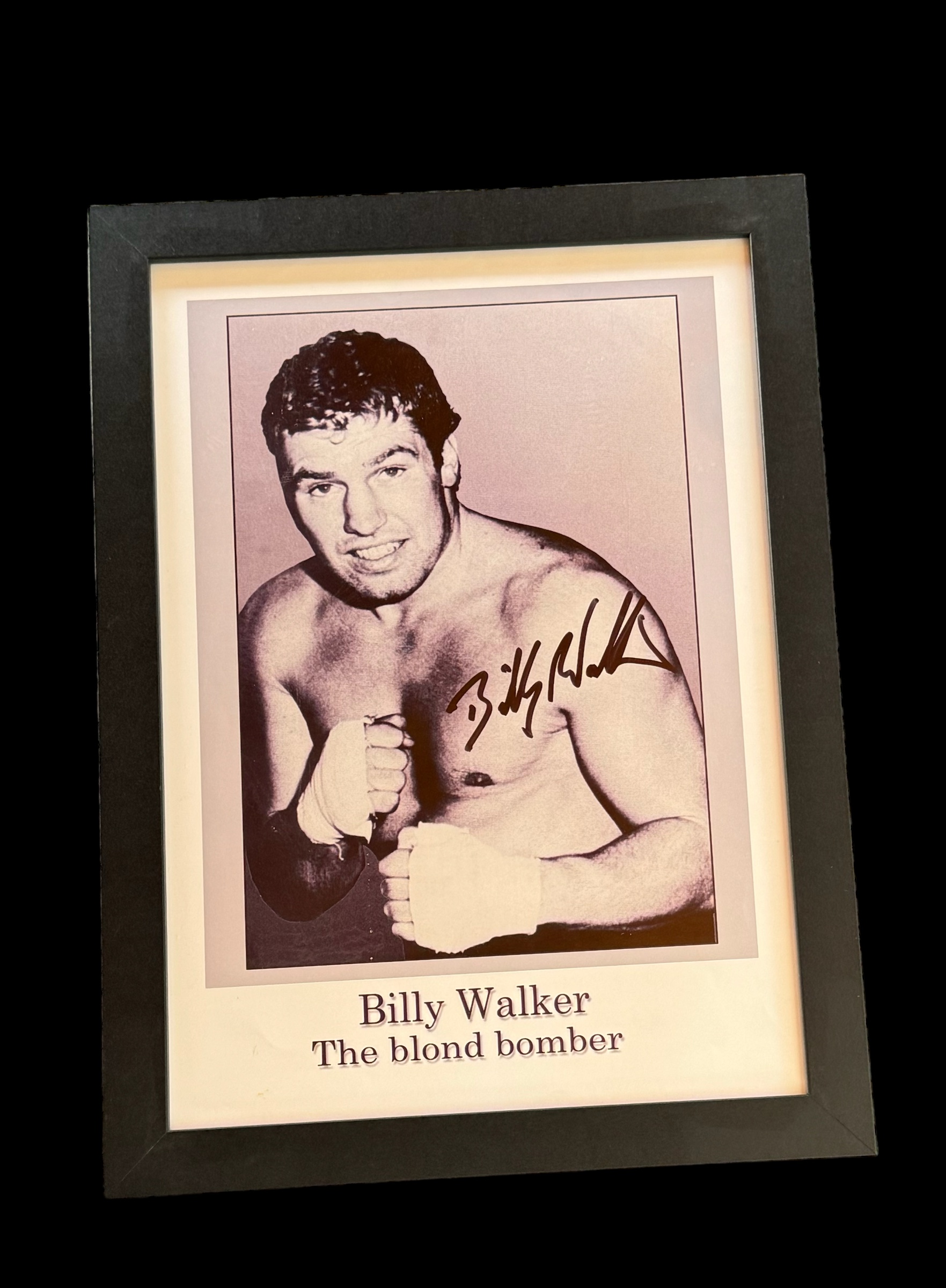 Billy Walker signed 13x10 inch overall framed and mounted black and white photo.