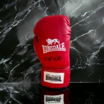 Billy Walker signed red Lonsdale boxing glove. William Walker (born Stepney, London, 3 March 1939)