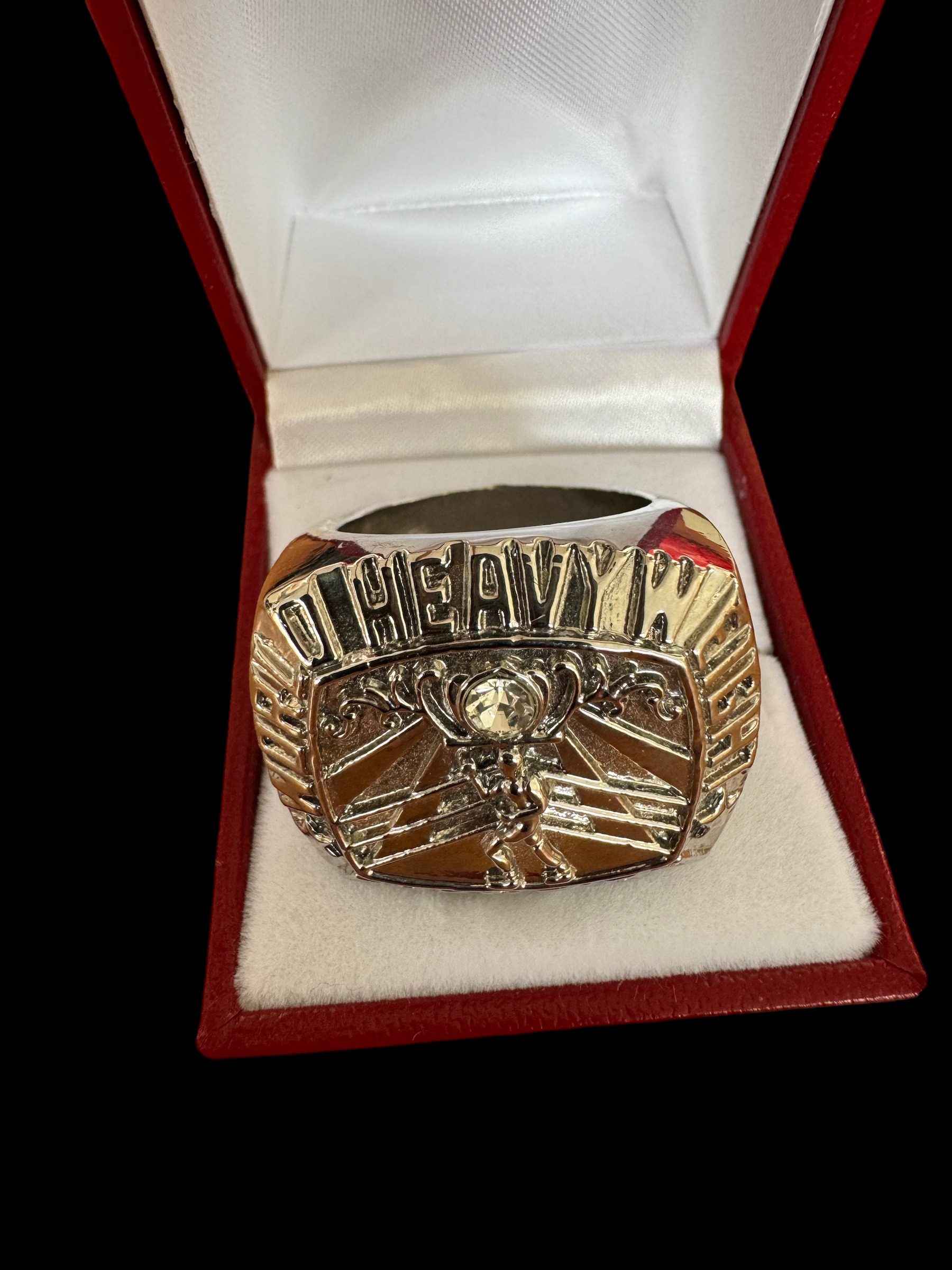 George Foreman 1973/4 and 1994/5 Heavyweight champiosnhip commemorative ring in presentation box.