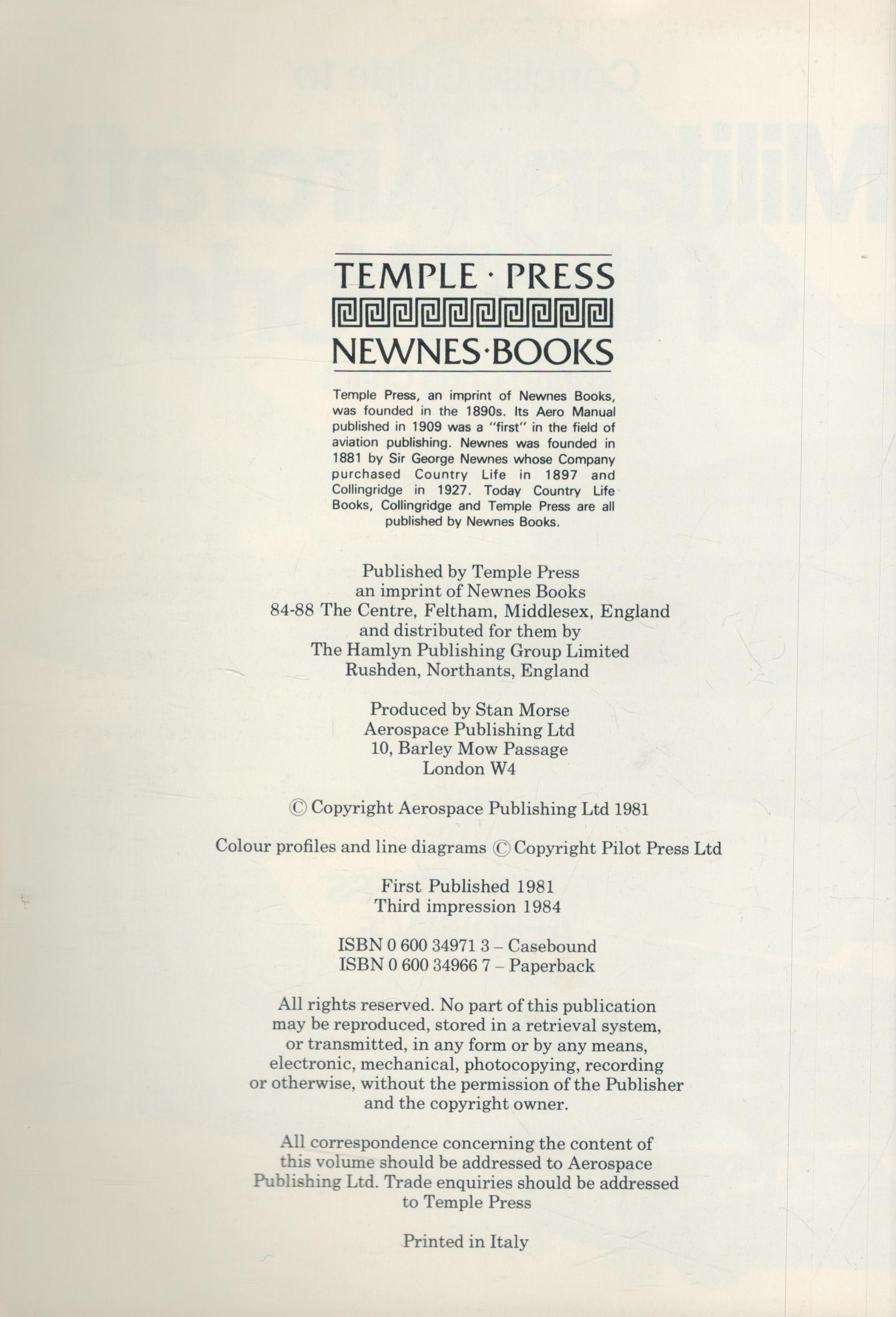 Chris Chant Paperback Book Titled Concise Guide to Military Aircraft Of The World. Published in 1984 - Image 3 of 3