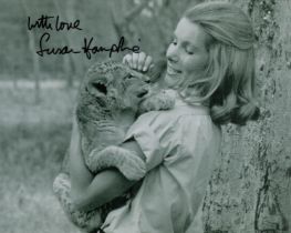 Susan Hampshire signed Black and White Photo 10 x 8 Inch. Is an English actress known for her many