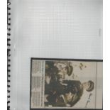 Edward Kenna VC WW2 Victoria Cross winner signed newspaper article with picture about sale of his