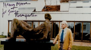 Henry Moore collection includes signed 5x5 inch colour photo with his sculpture 'Draped Nude' at the