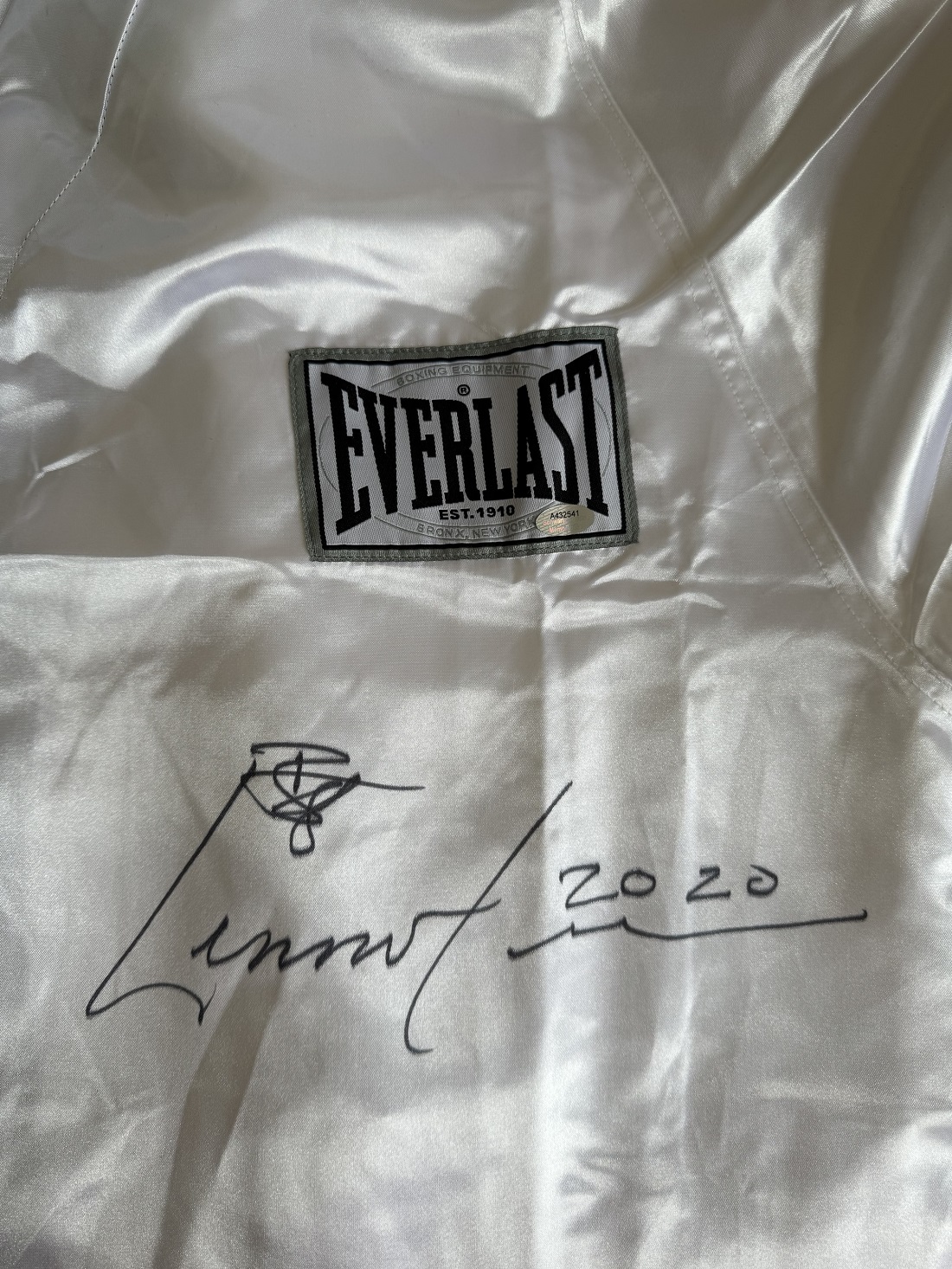 Lennox Lewis signed robe. New with tag. (born 2 September 1965) is a boxing commentator and former - Image 2 of 2