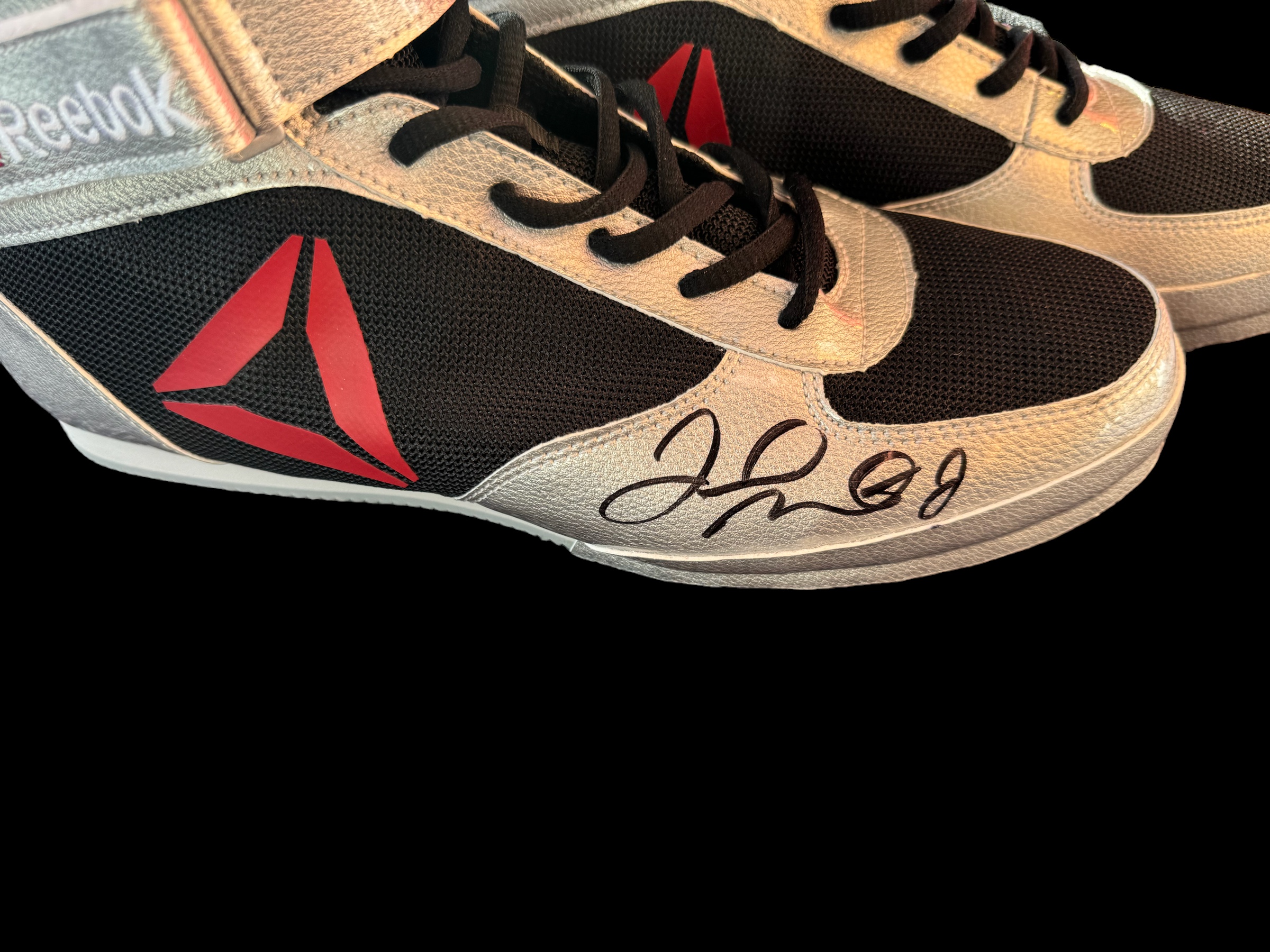 Floyd Mayweather Jnr signed Reebok boxing boots. (né Sinclair; born February 24, 1977) is an - Image 2 of 2