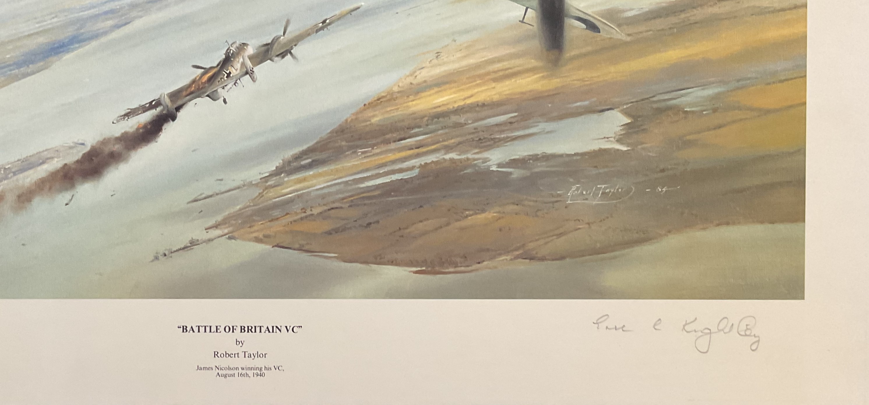 Battle of Britain V. C. by Robert Taylor Colour Print signed by the Artist plus Eric Knightley who - Bild 2 aus 2