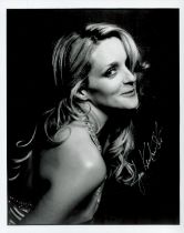 Jane Krakowski signed 10x8 inch black and white photo. Good Condition. All autographs come with a