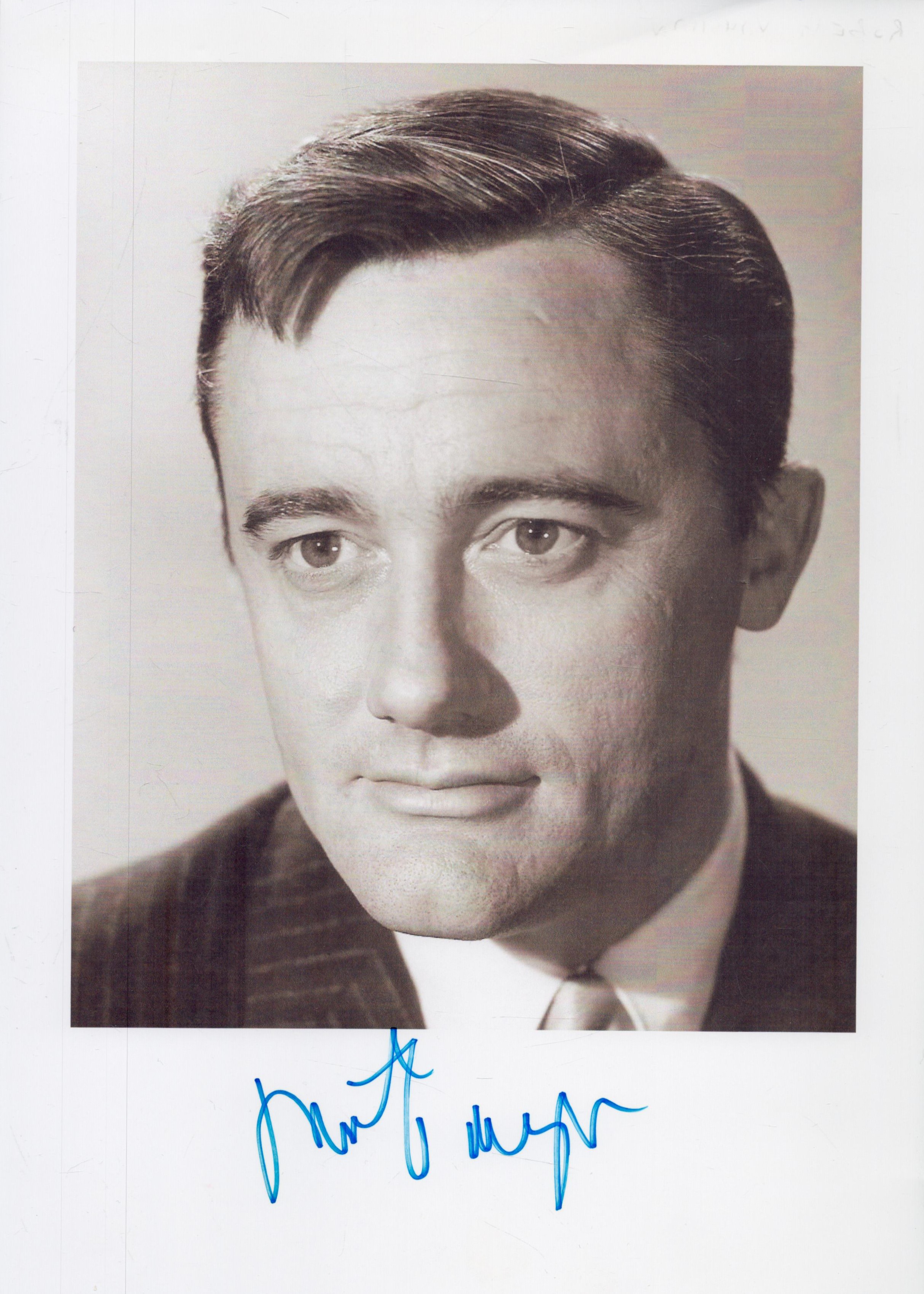 Robert Vaughn signed 10x8 inch black and white photo. Good Condition. All autographs come with a