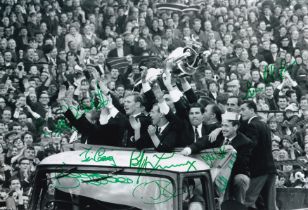 Autographed CELTIC 12 x 8 Photo : B/W, depicting Celtic players parading the European Cup around a