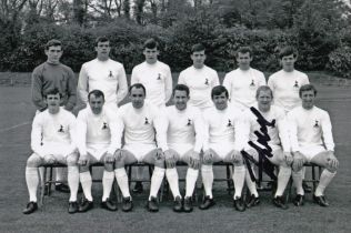 Autographed FRANK SAUL 6 x 4 Photo : B/W, depicting a superb image showing Tottenham's 1967 FA Cup