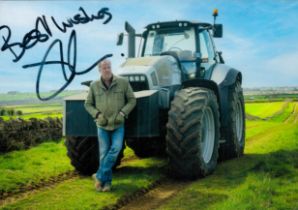 Jeremy Clarkson signed 8x6 inch approx colour photo. Good Condition. All autographs come with a