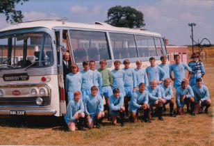 Autographed JEFF BLOCKLEY 12 x 8 Photo : Col, depicting Coventry City players including centre-