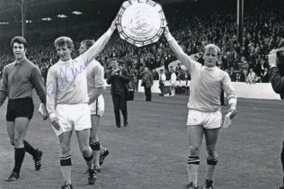 Autographed BOBBY OWEN 6 x 4 Photo : B/W, depicting BOBBY OWEN and Francis Lee holding aloft the