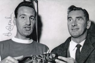 Autographed ANDY NELSON 6 x 4 Photo : B/W, depicting Ipswich Town manager Jackie Milburn and skipper