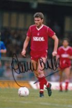 Autographed GARRY BIRTLES 6 x 4 Photo : Col, depicting Nottingham Forest striker GARRY BIRTLES in