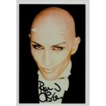 Richard O'Brien signed Colour Photo Approx. 6x4 Inch. Is a British-New Zealand actor, writer,