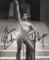 007 James Bond movie Diamonds are Forever 8x10 B/W photo signed by actress Trina Parks as Thumper.