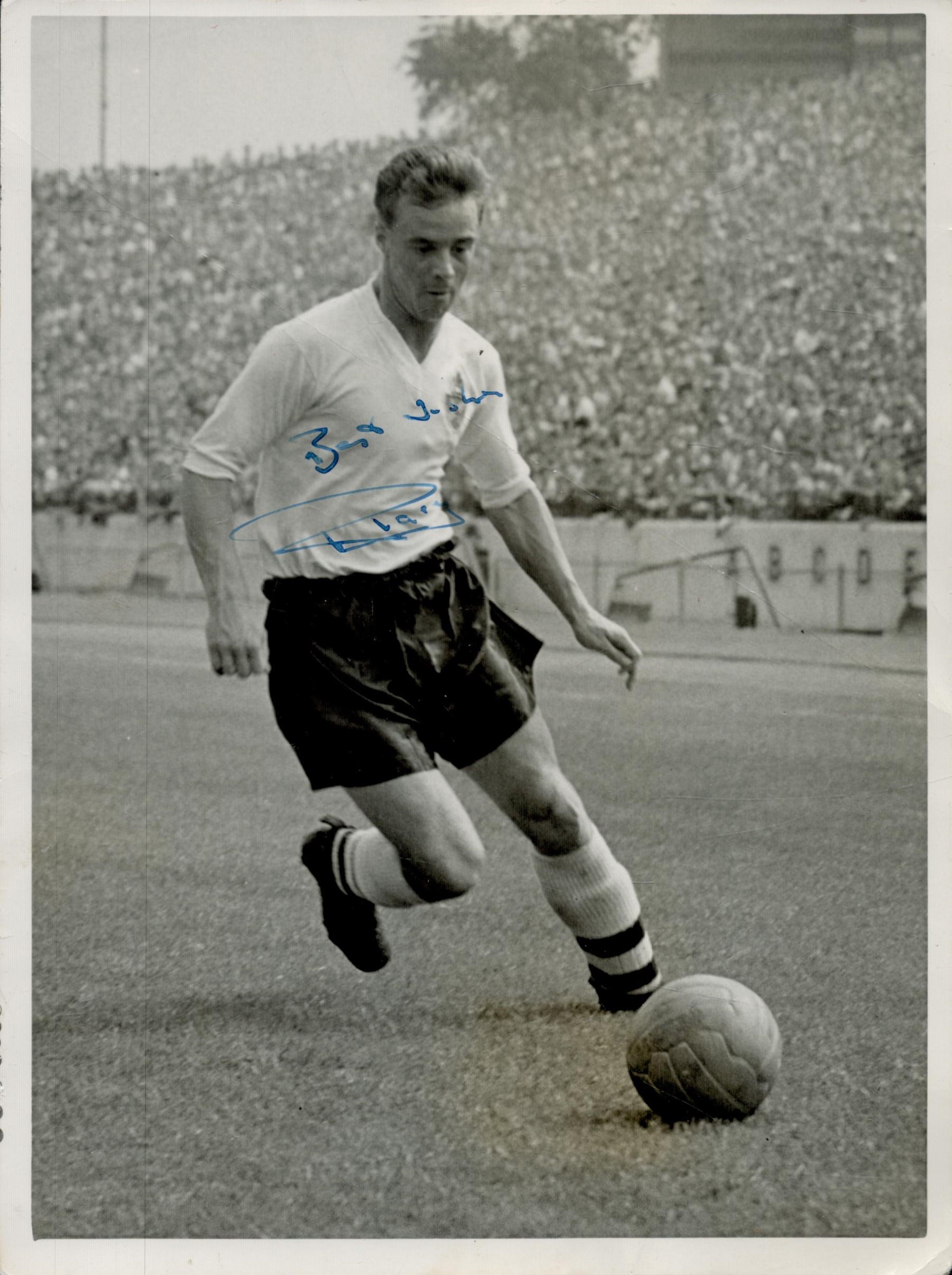 Ray Parry signed 8x6 inch Bolton Wanderers 1955 original black and white photo. Good condition Est.