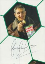 Gary Lineker signed 6x4 inch promo photo. Good condition Est.